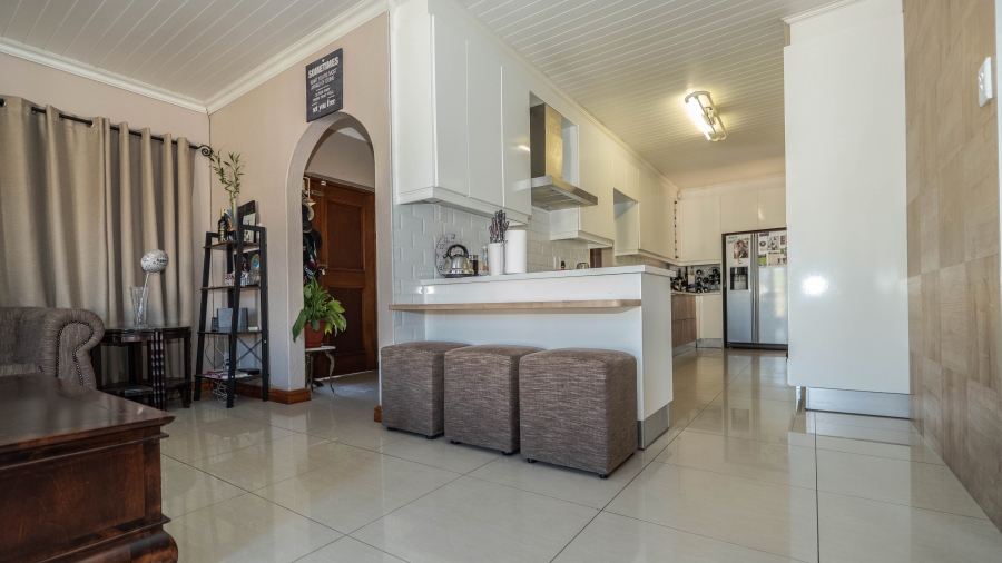 3 Bedroom Property for Sale in Rustdal Western Cape